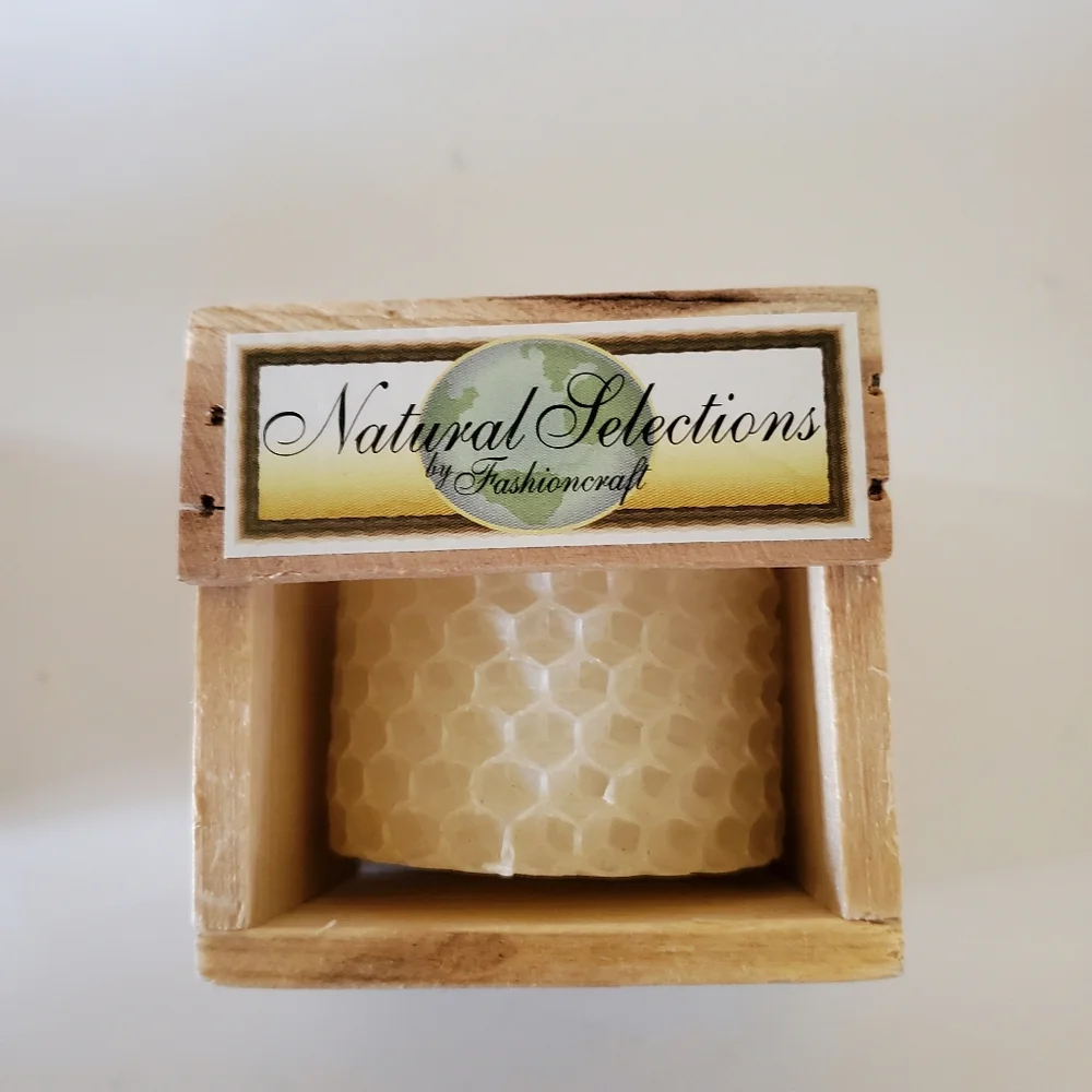 2‎ Natural Selections 100% Beeswax Candles in Mini Crates w Tiny Bee Cottagecore
